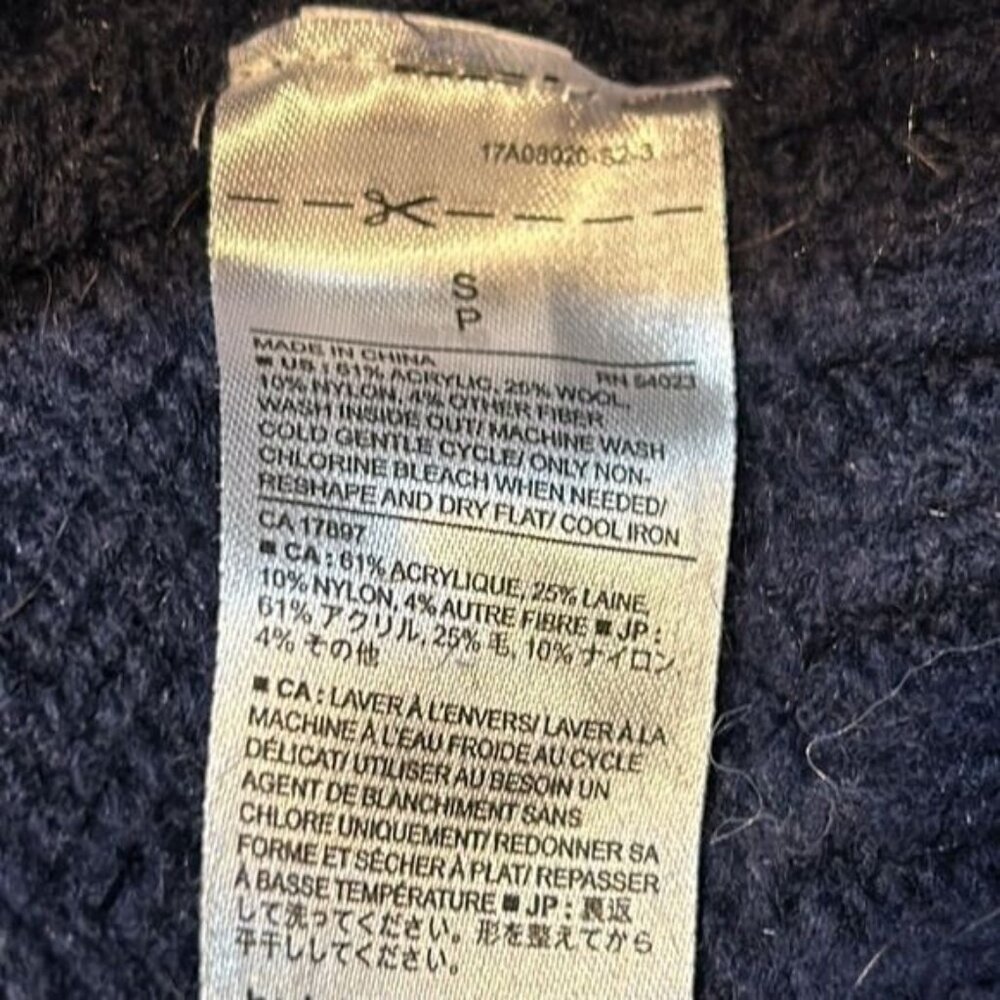 Banana Republic Nordic Raglan Sleeve Sweater size Small - Picture 4 of 5
